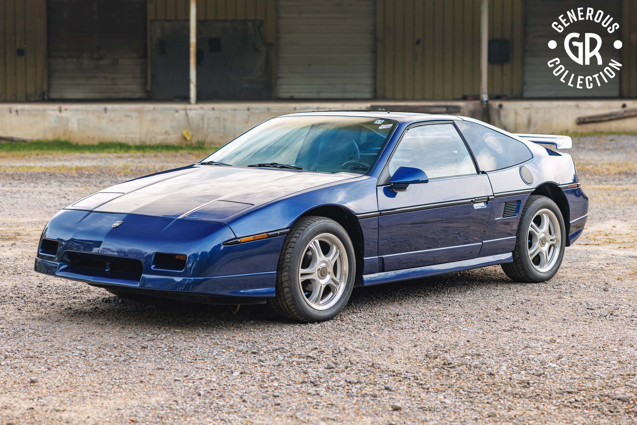 1986 Pontiac Fiero sold at auction for $5,100