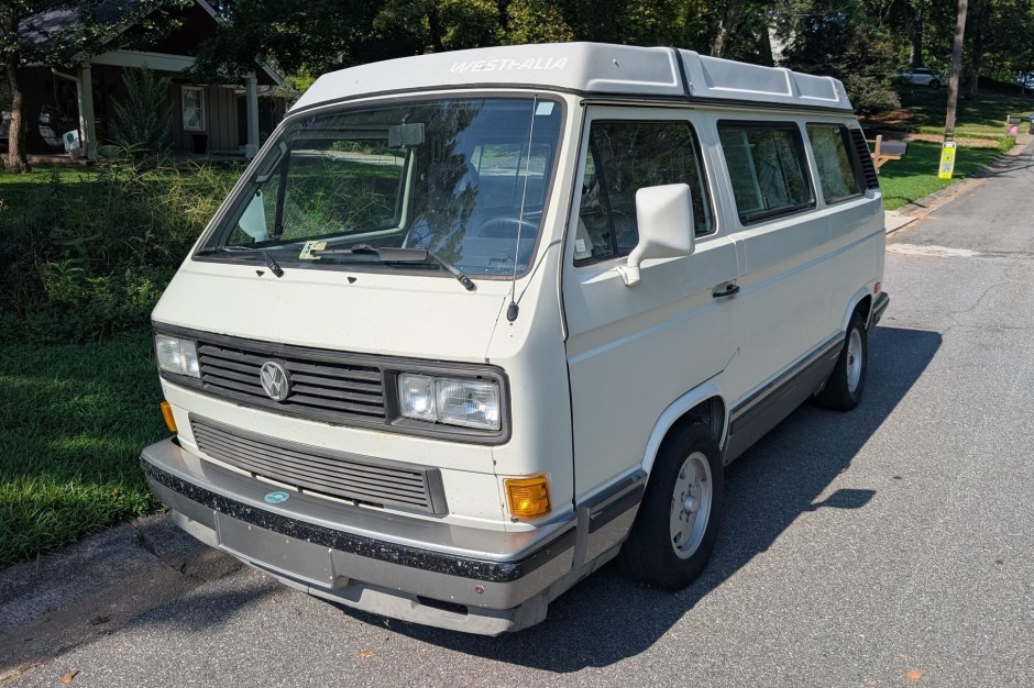 1991 Volkswagen Vanagon sold at auction for $5,200