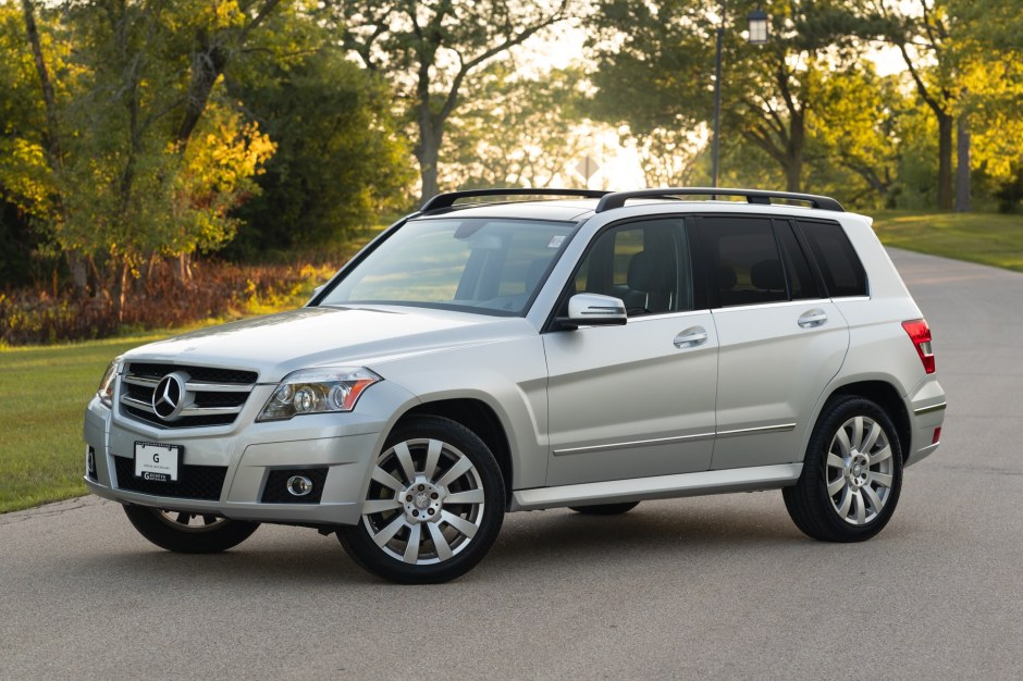 2012 Mercedes-Benz GLK-Class sold at auction for $14,000