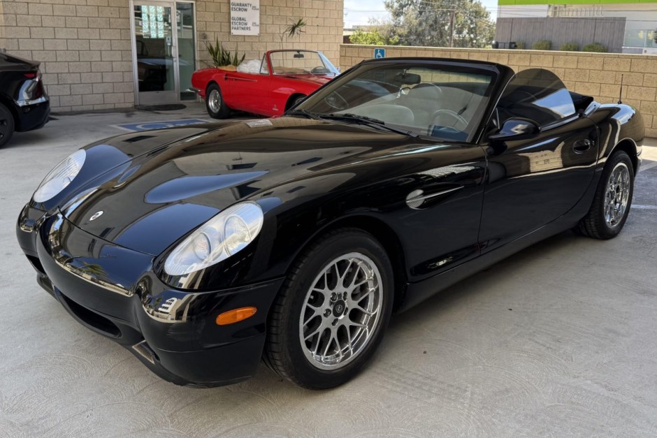 2002 Panoz Esperante sold at auction for $30,250