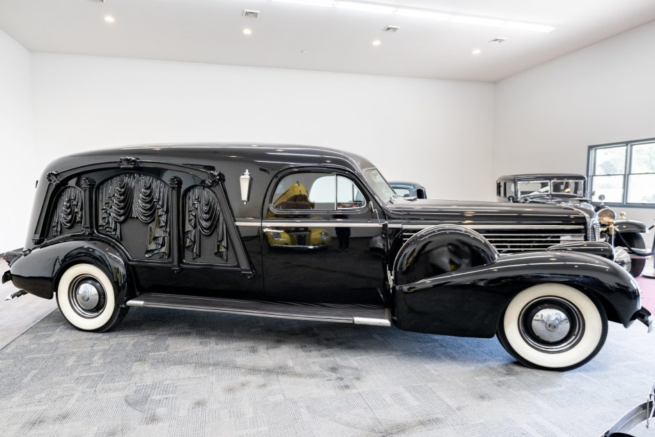 1938 LaSalle Series 50 sold at auction for $63,500