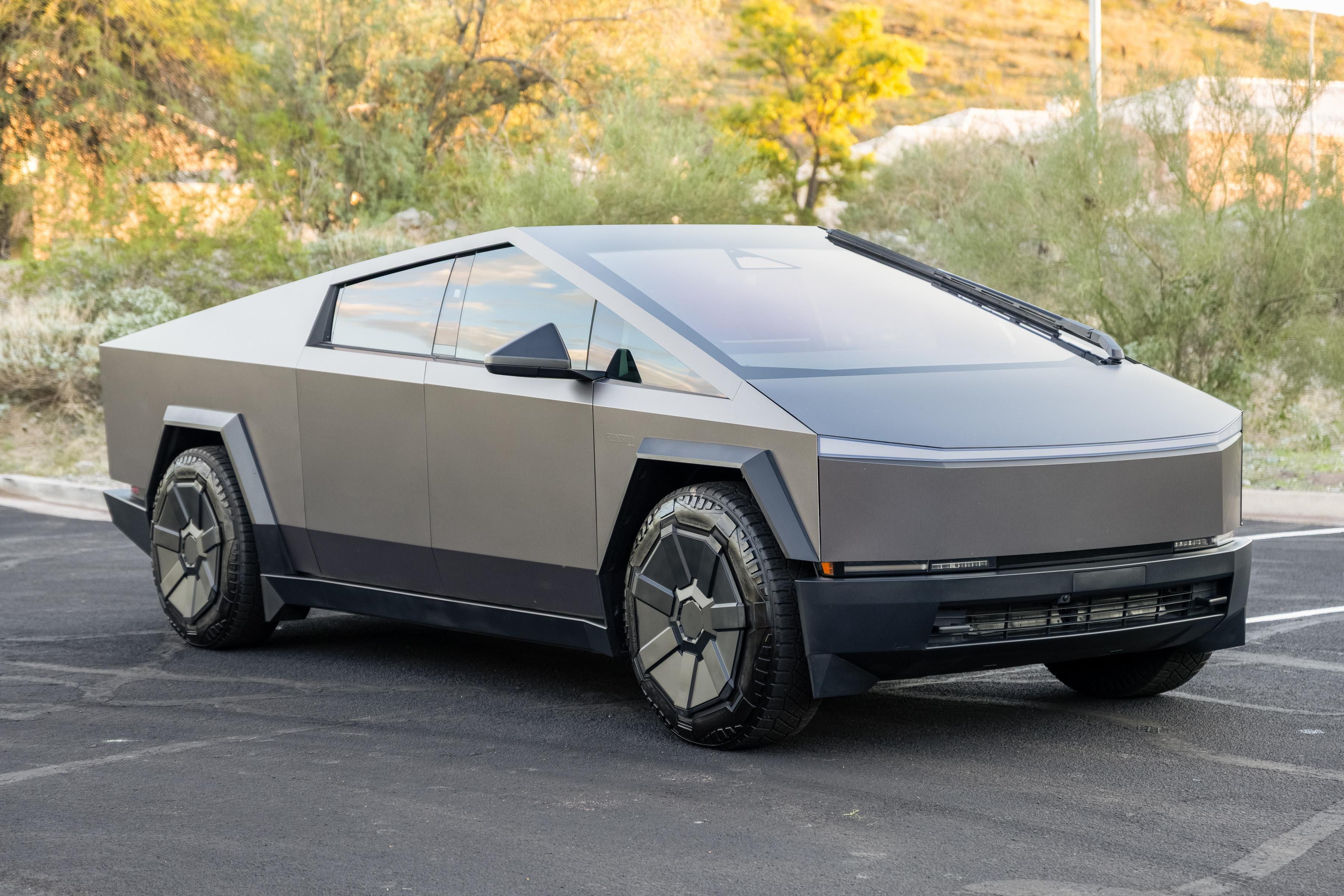 2024 Tesla Cybertruck sold at auction for $66,500