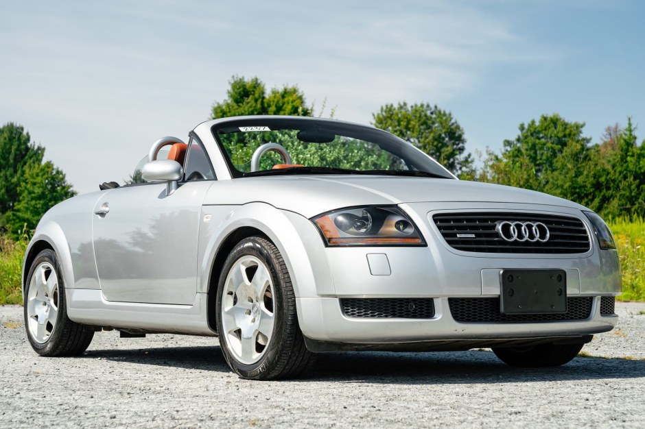 2001 Audi TT sold at auction for $11,500