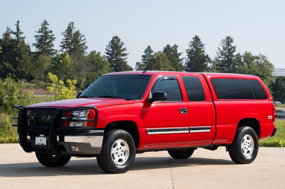 2003 Chevrolet Silverado sold at auction for $22,250