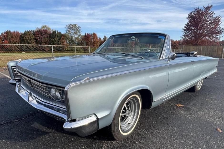 1966 Chrysler Newport sold at auction for $16,250