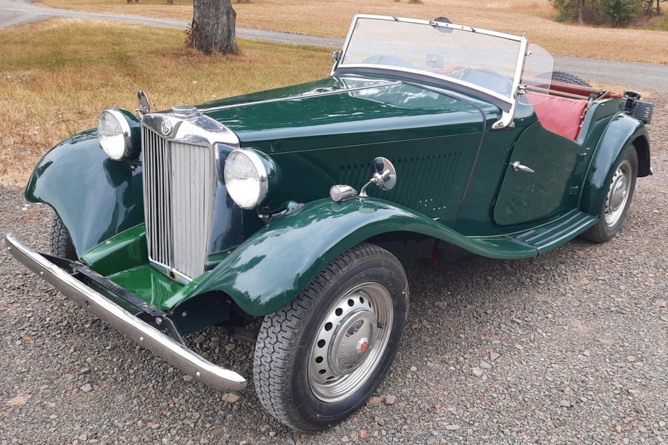 1953 MG TD sold at auction for $5,000
