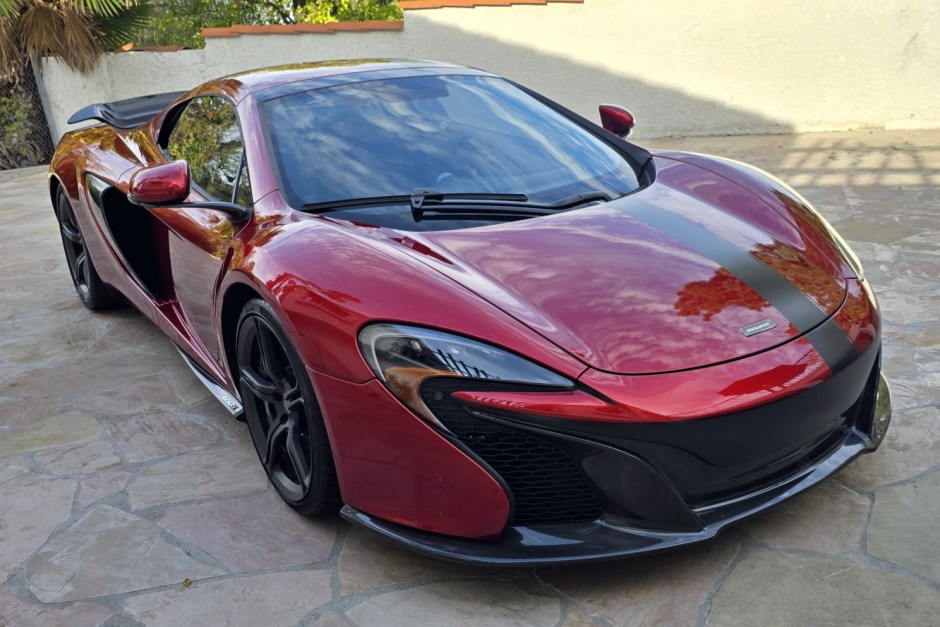 2015 McLaren 675LT sold at auction for $111,500