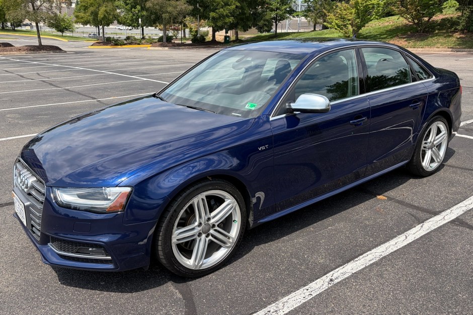 2014 Audi S4 sold at auction for $22,485