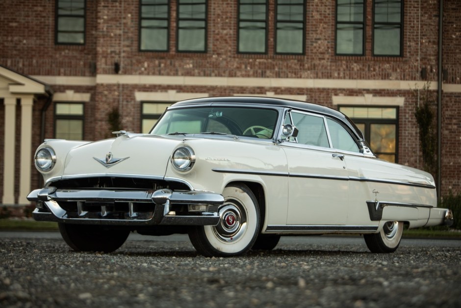 1954 Lincoln Capri sold at auction for $7,254