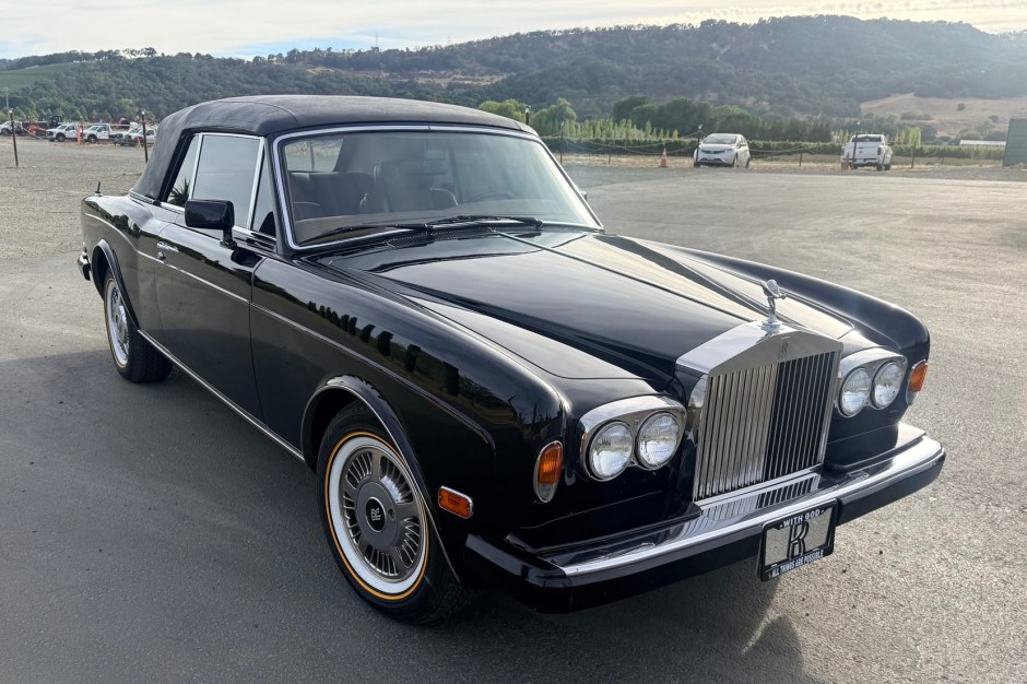 1990 Rolls-Royce Corniche sold at auction for $51,750