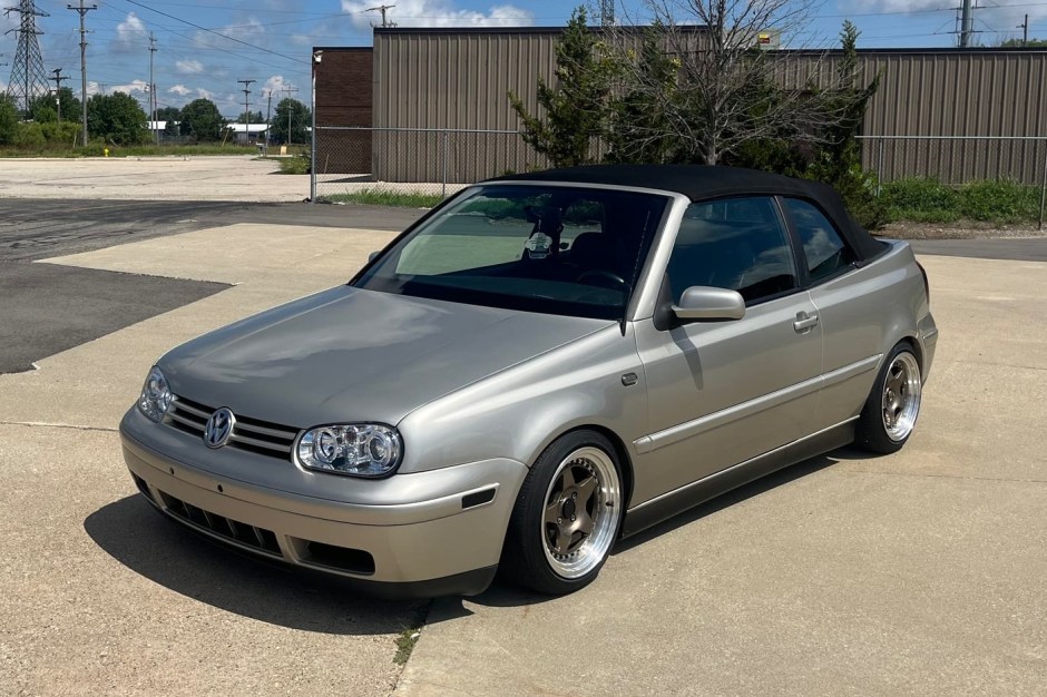 2000 Volkswagen Cabriolet sold at auction for $5,100
