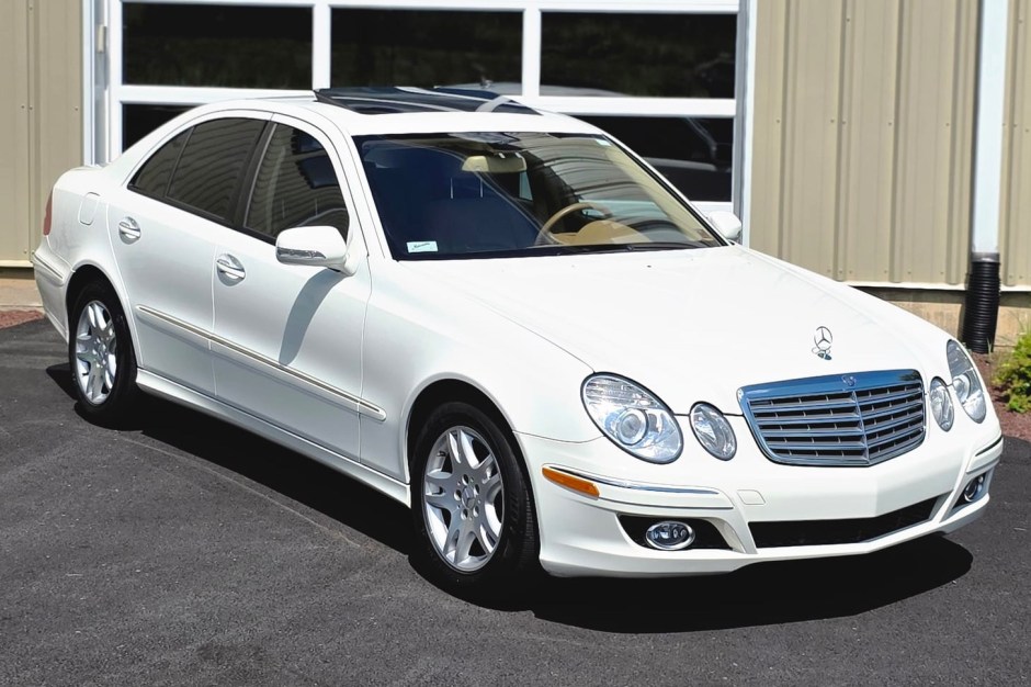 2007 Mercedes-Benz E-Class sold at auction for $13,501
