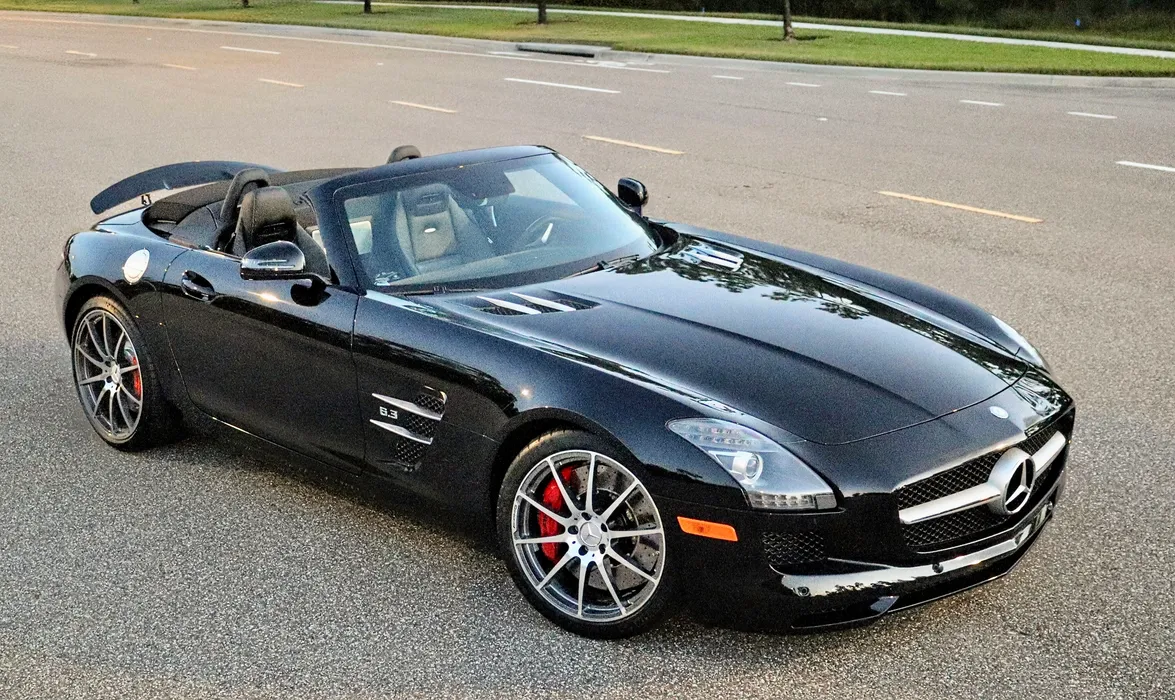 2012 Mercedes-Benz SLS AMG sold at auction for $175,000