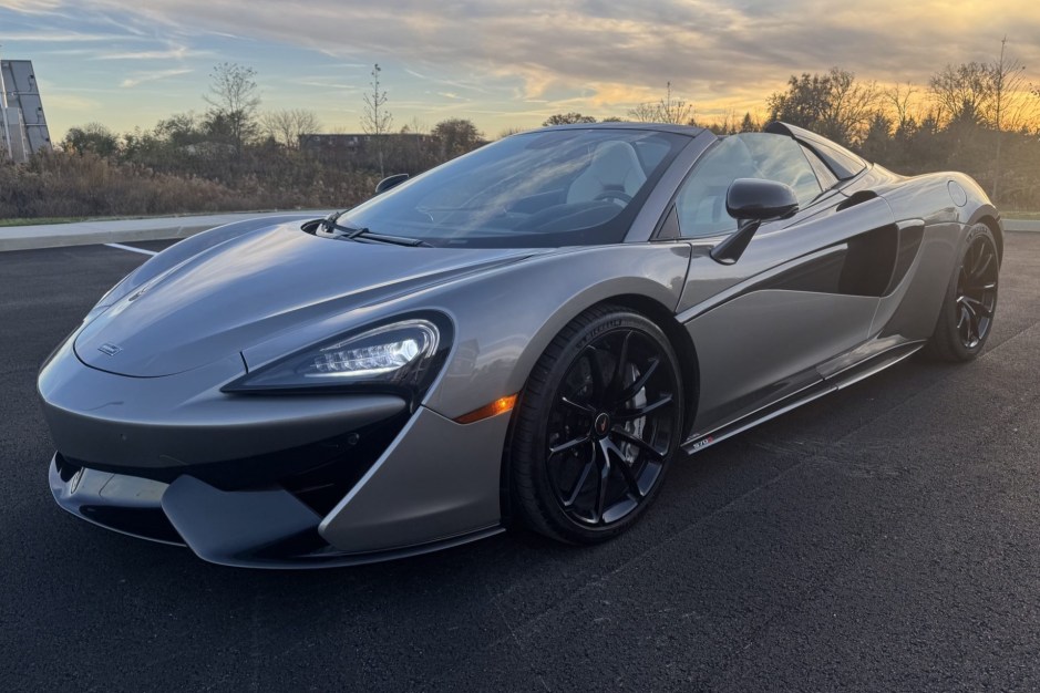 2018 McLaren 600LT sold at auction for $116,000