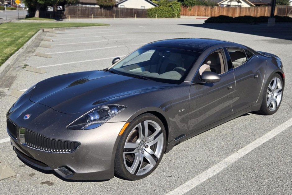 2012 Fisker Karma sold at auction for $16,500