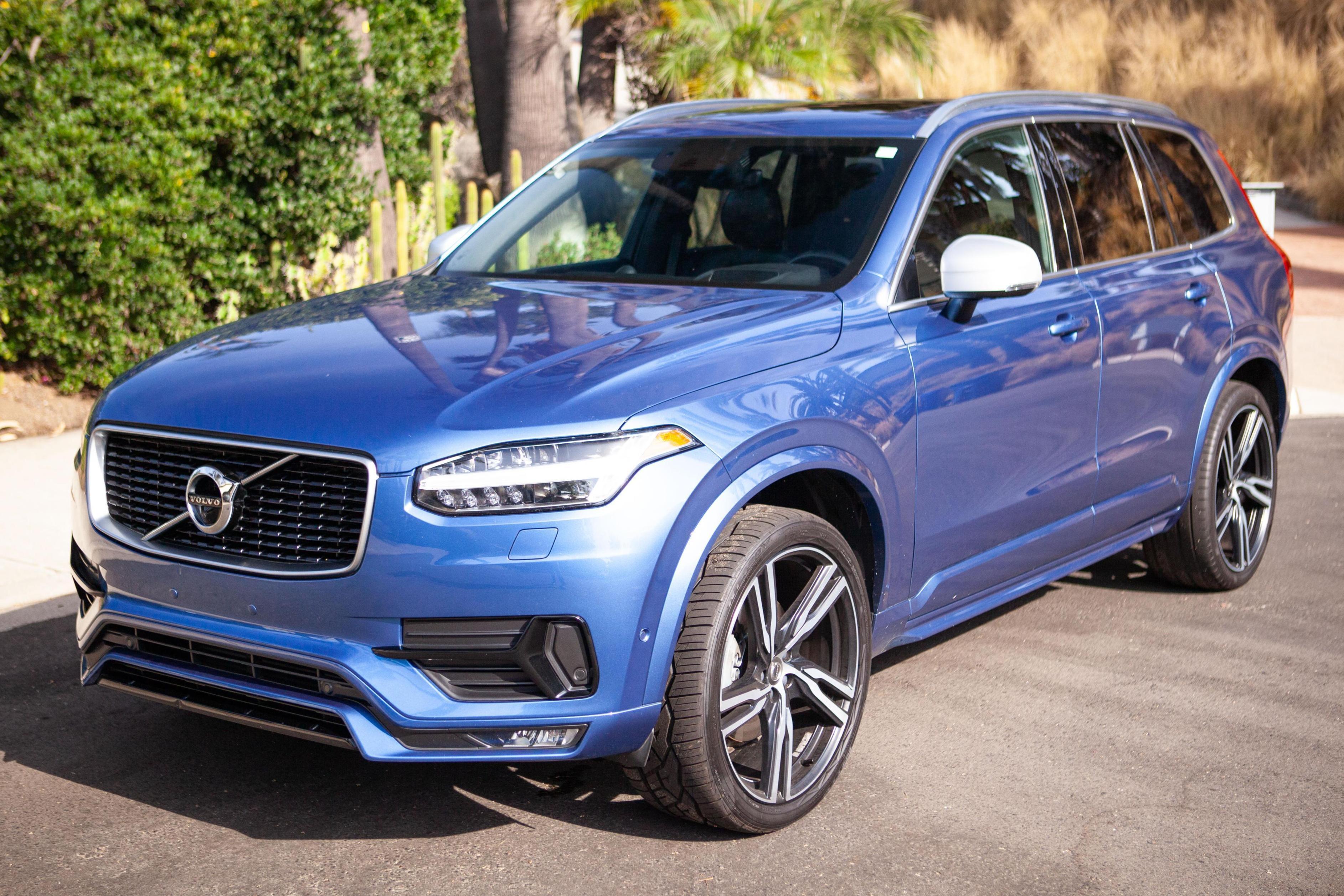 2018 Volvo XC90 sold at auction for $16,251