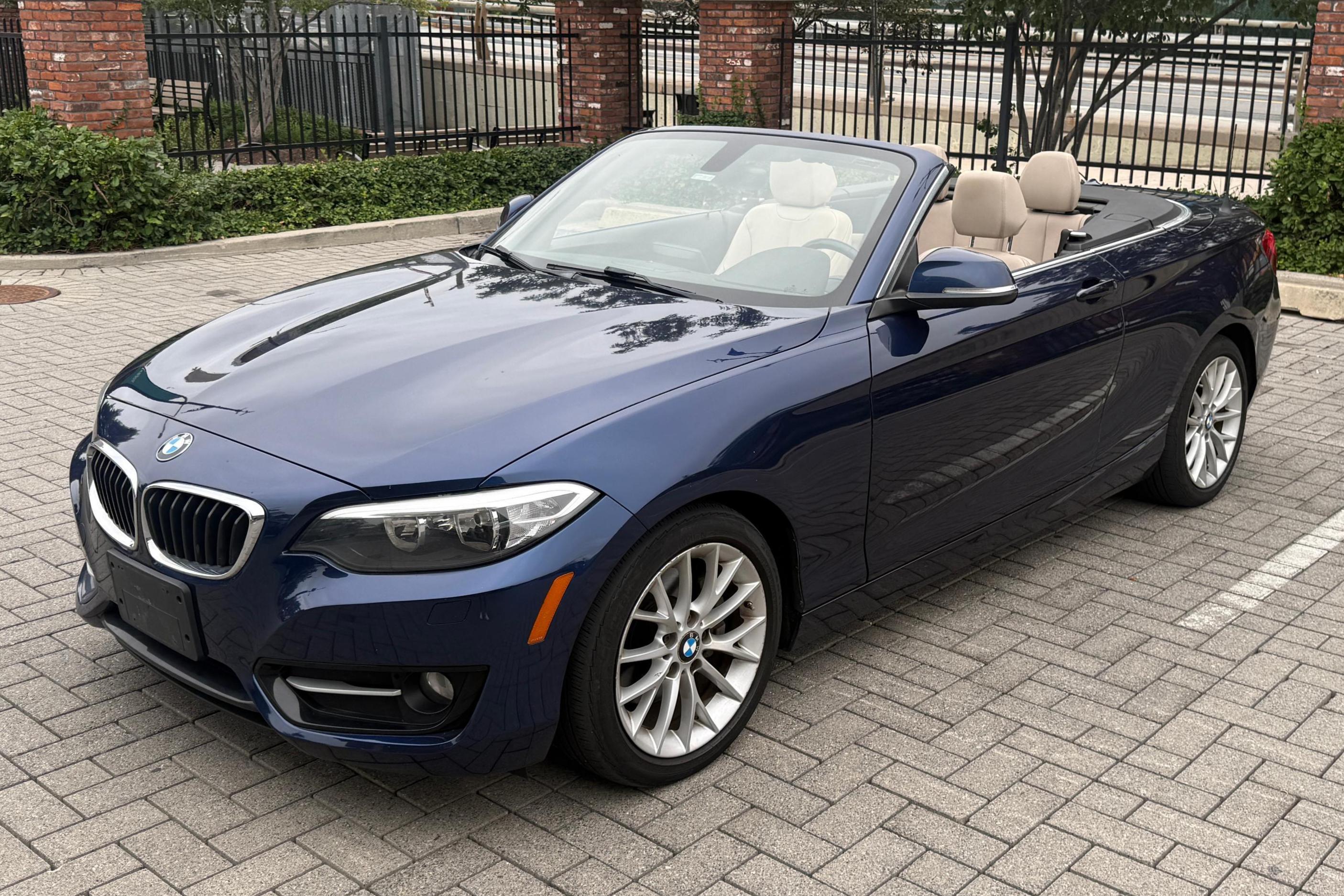 2016 BMW 2-Series sold at auction for $6,200