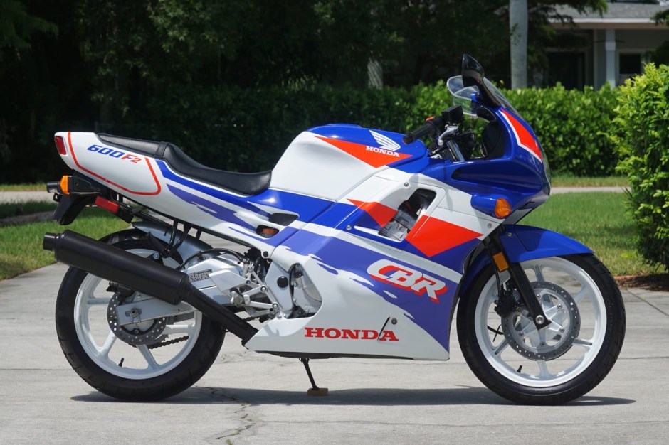 1993 Honda CBR sold at auction for $7,100