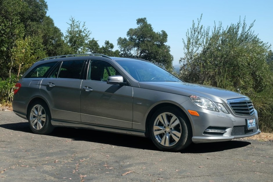 2012 Mercedes-Benz E-Class sold at auction for $17,000