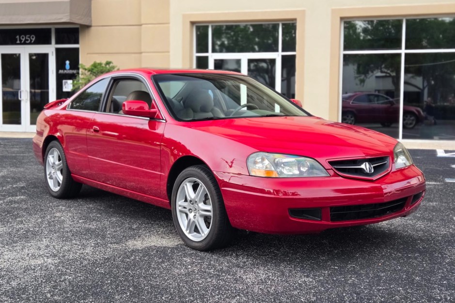 2003 Acura CL sold at auction for $22,000