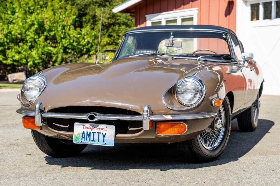 1969 Jaguar XKE sold at auction for $25,900