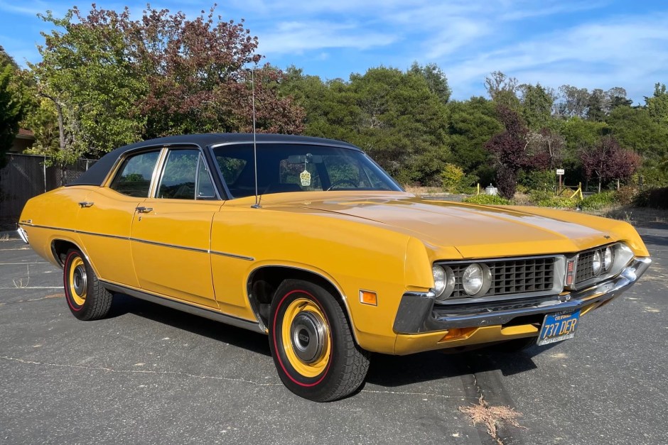 1971 Ford Torino sold at auction for $9,999