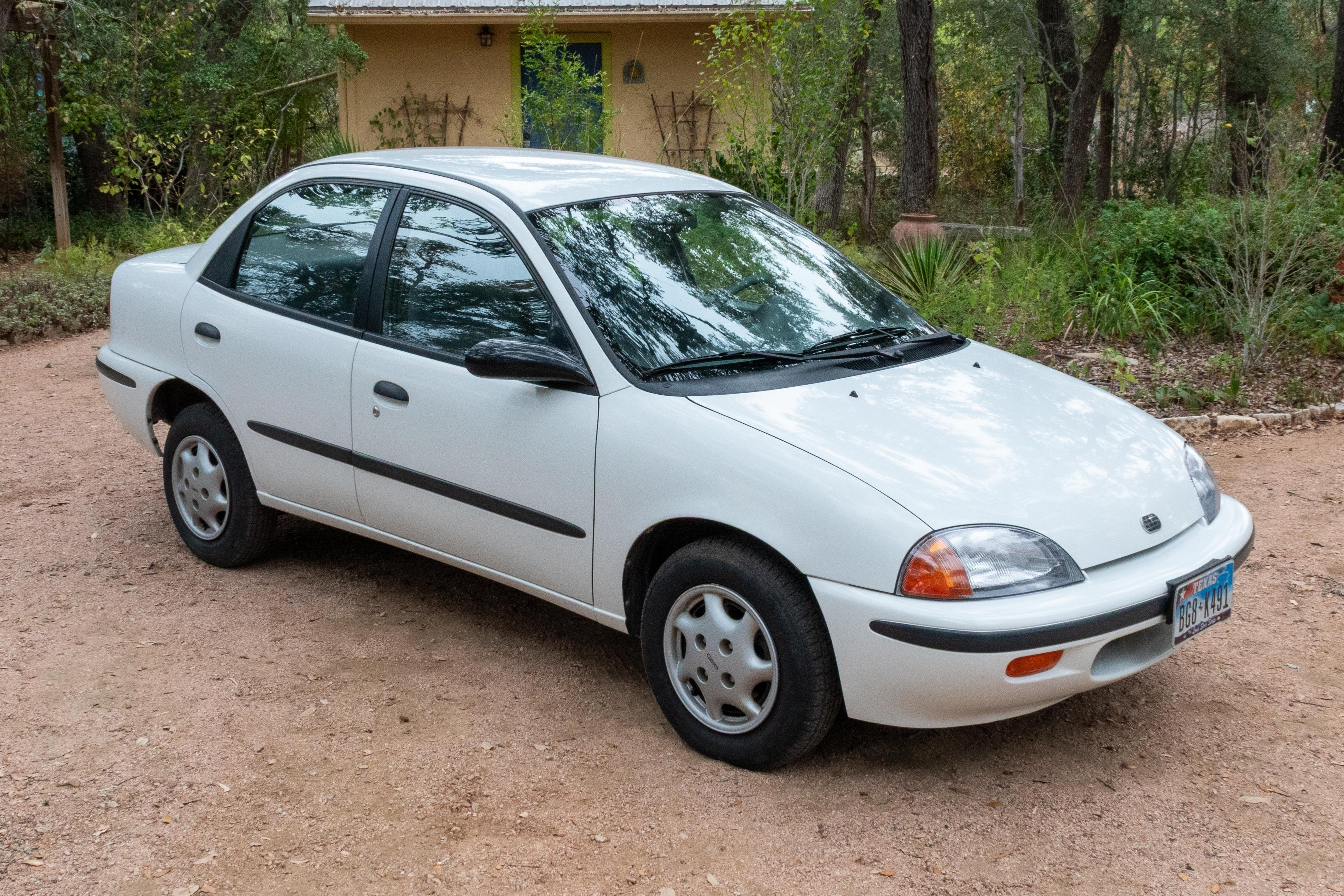 1996 Geo Metro sold at auction for $6,800