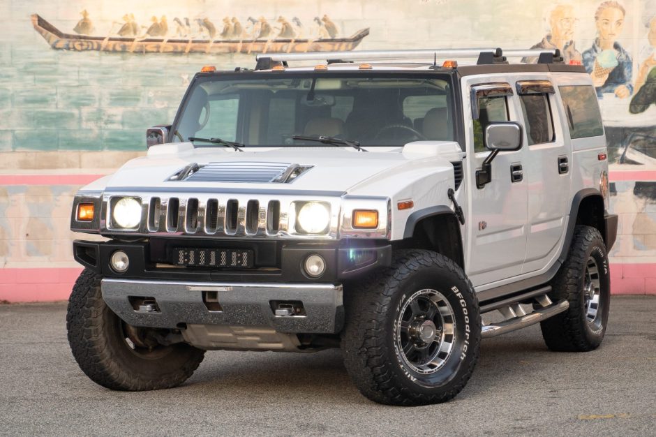 2003 Hummer H2 sold at auction for $19,501