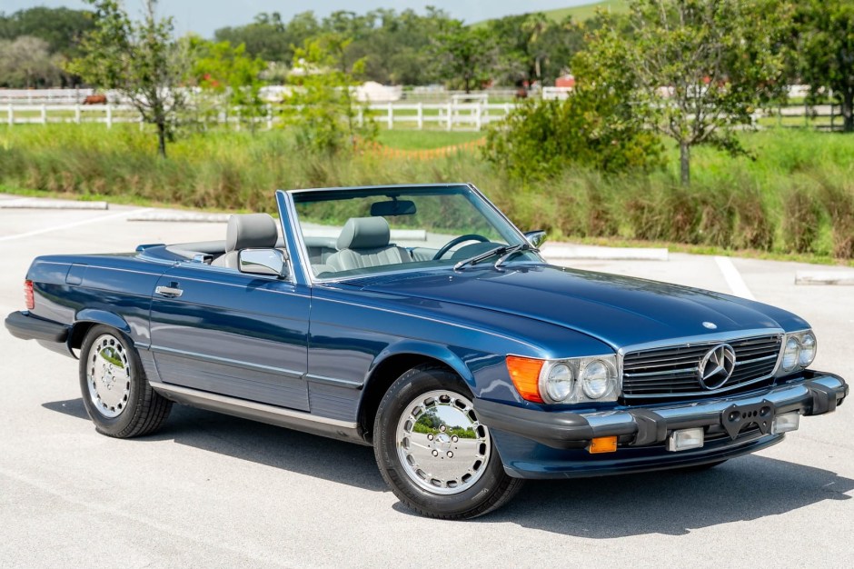 1989 Mercedes-Benz 560 sold at auction for $48,500
