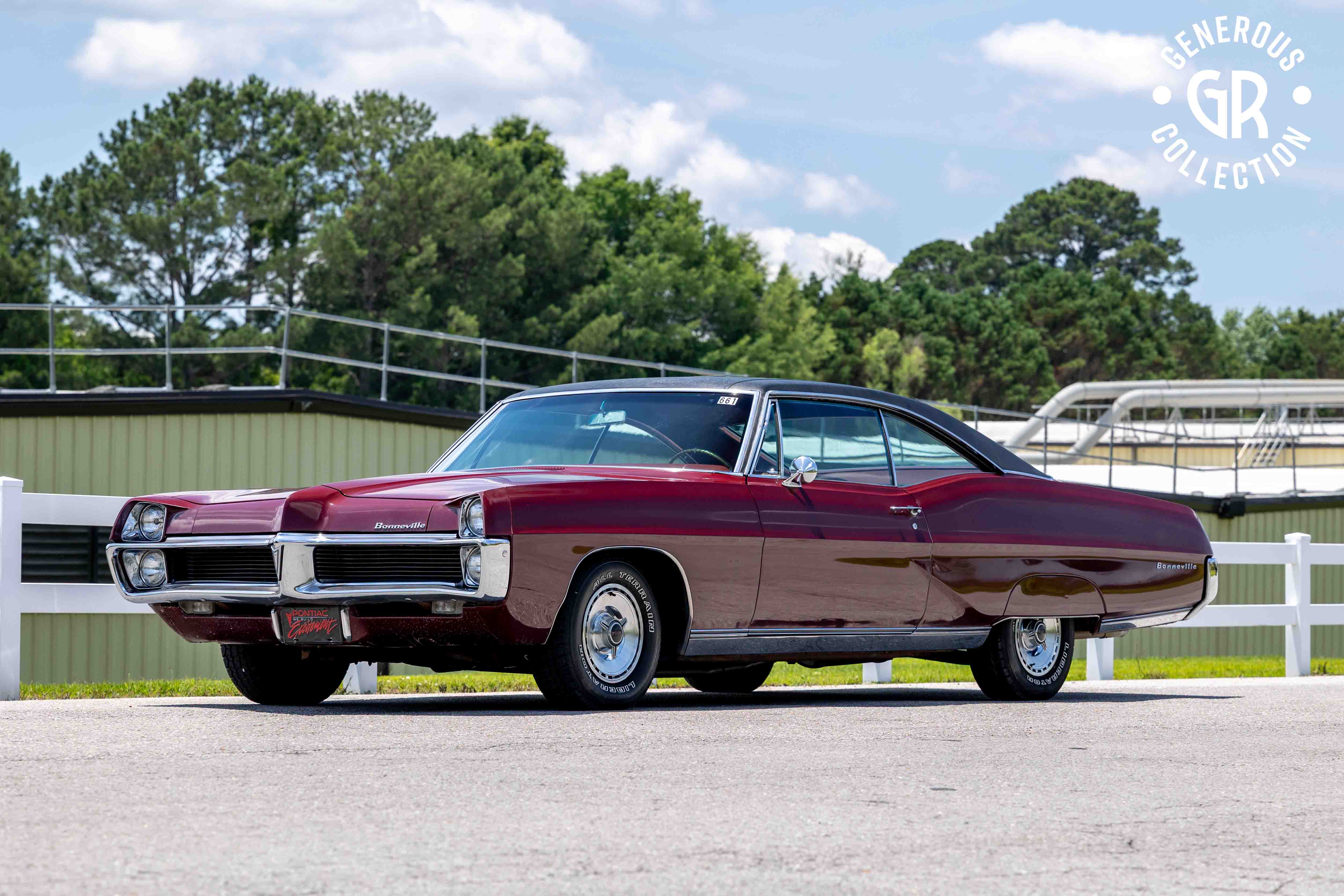 1967 Pontiac Bonneville sold at auction for $13,000