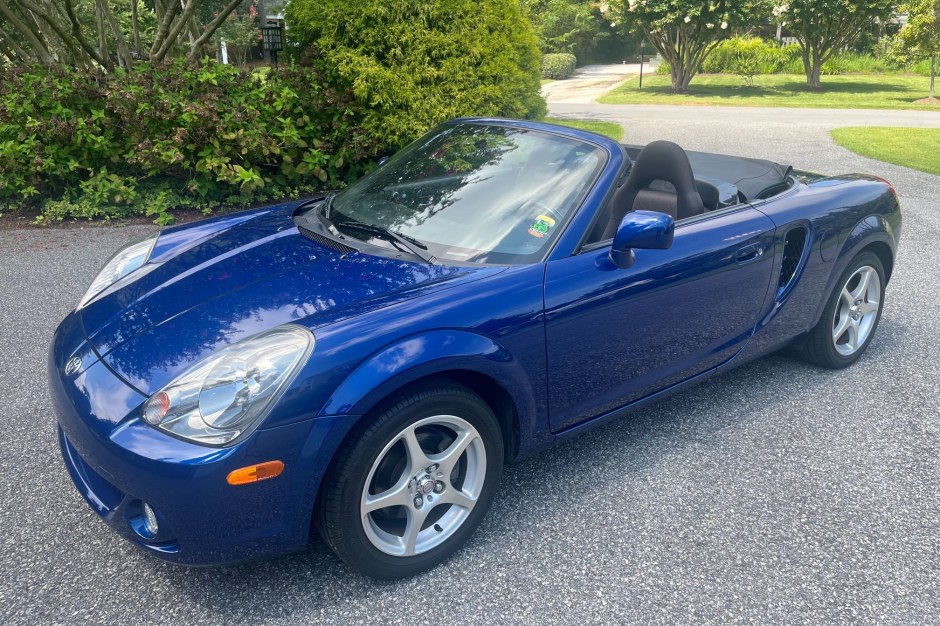 2003 Toyota MR2 sold at auction for $15,000
