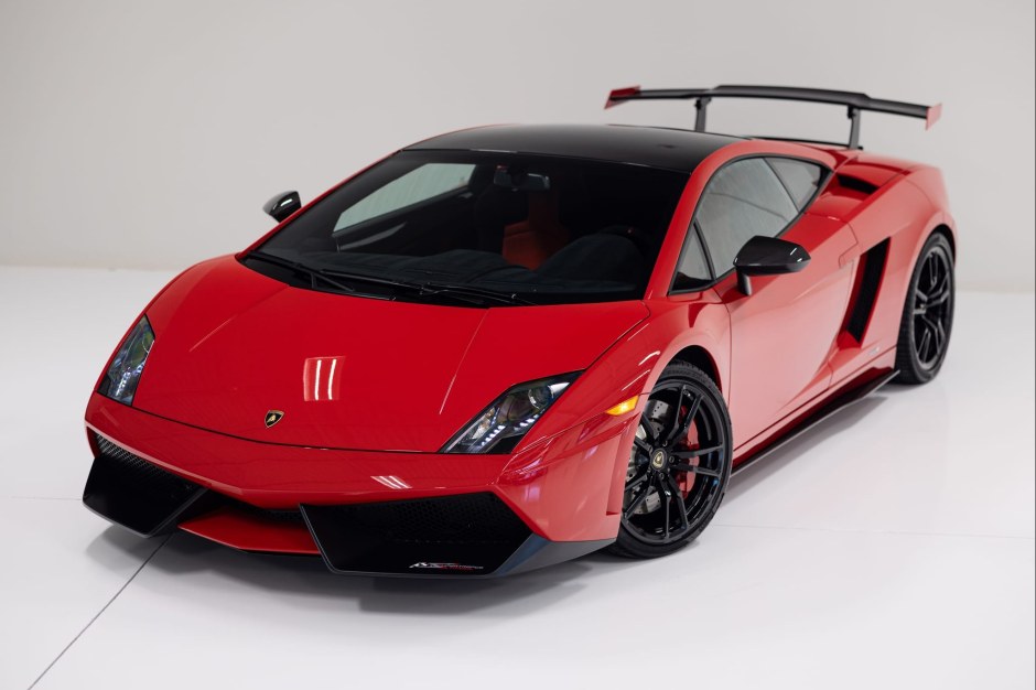 2012 Lamborghini Gallardo sold at auction for $630,000