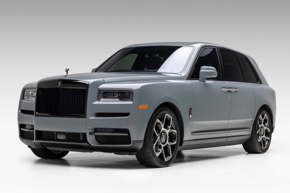 2022 Rolls-Royce Cullinan sold at auction for $298,000