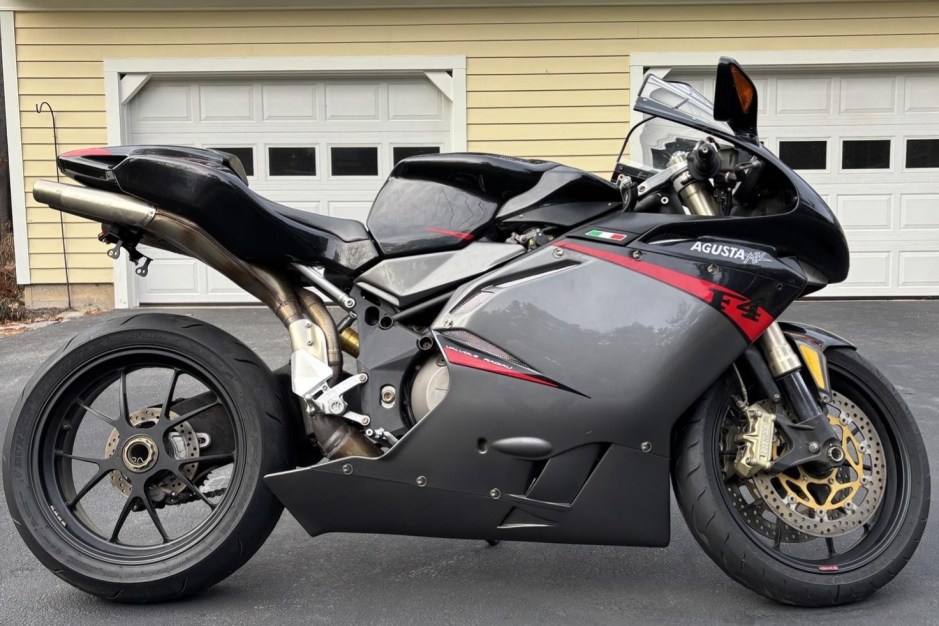 2008 MV Agusta F4 sold at auction for $9,100