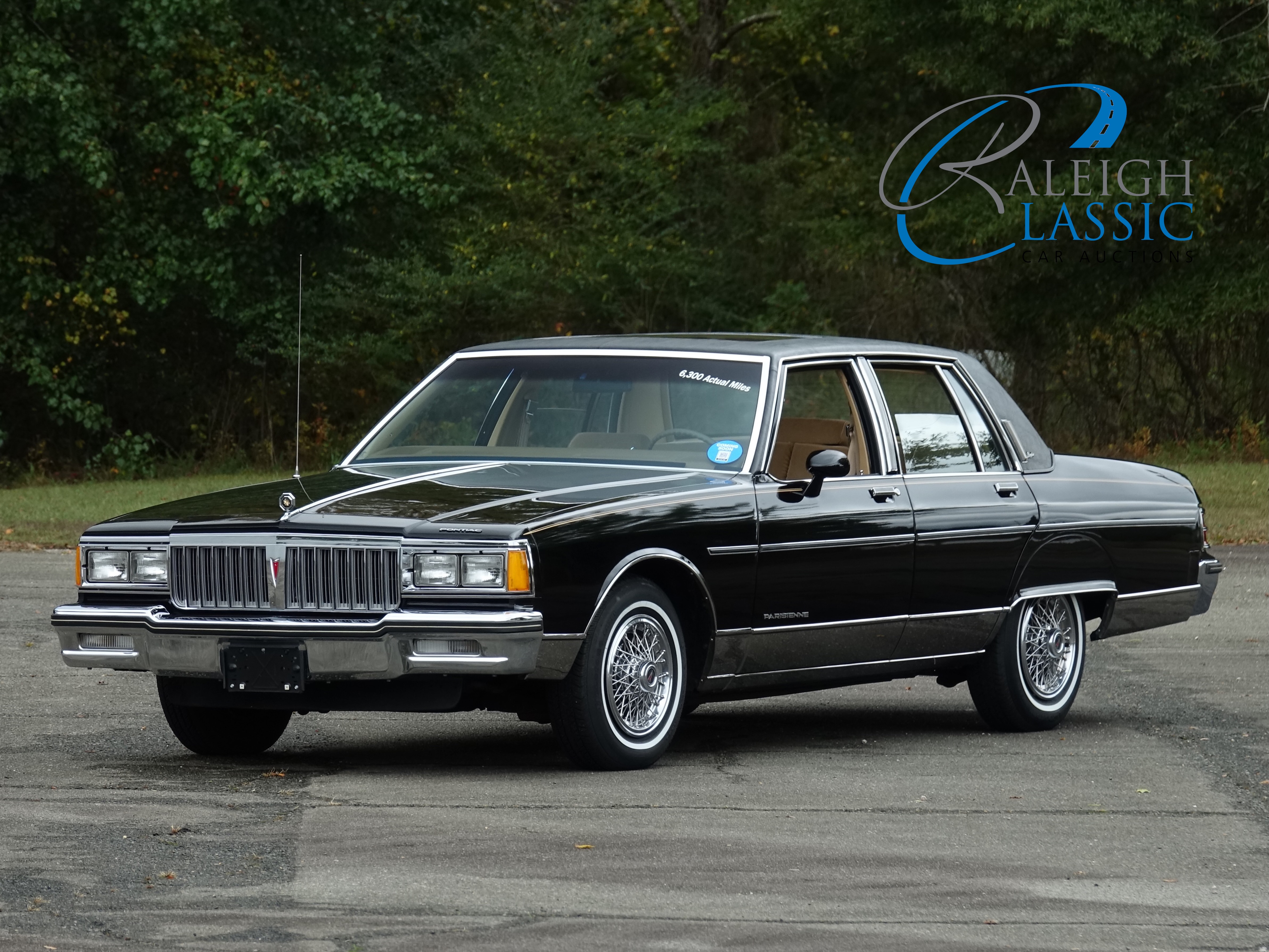 1985 Pontiac Parisienne sold at auction for $16,100