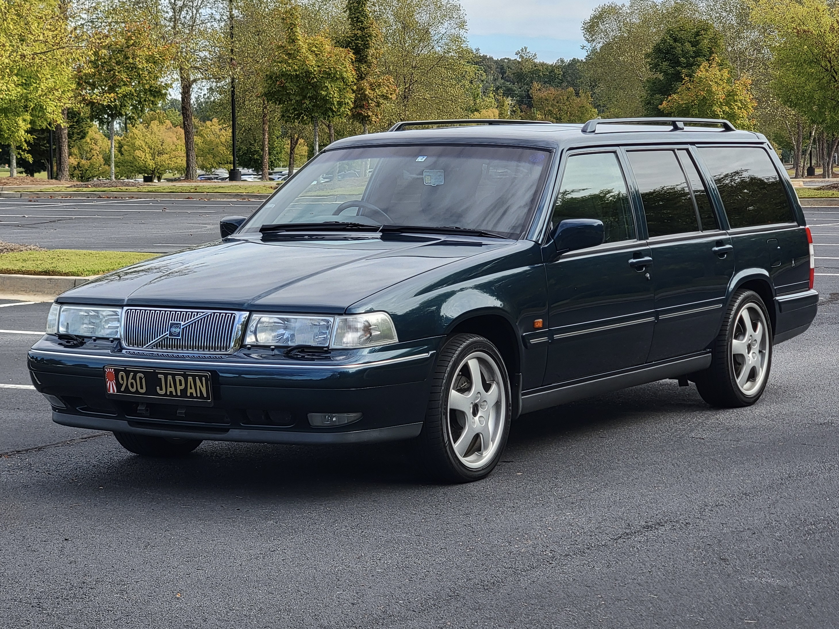 1997 Volvo 960 sold at auction for $5,000