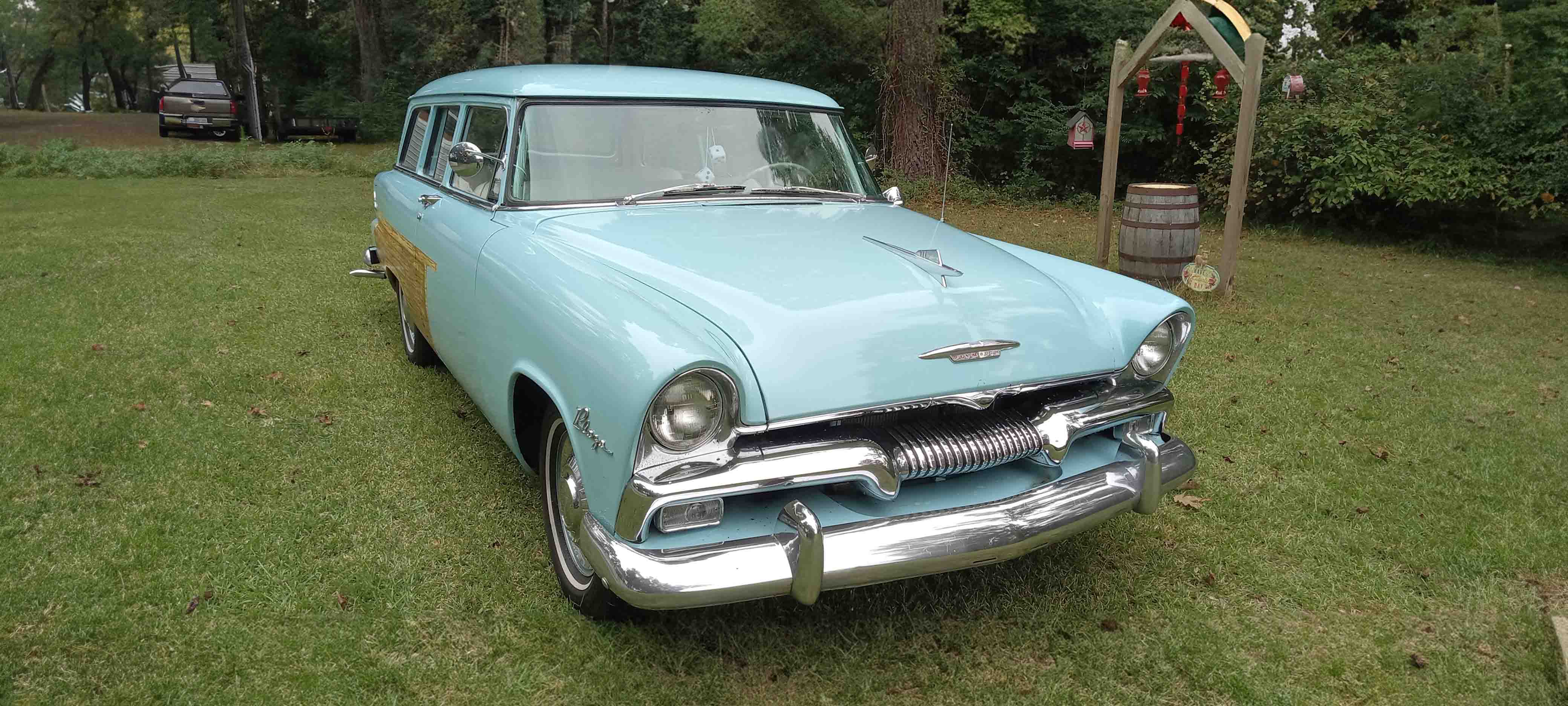 1955 Plymouth Plaza sold at auction for $9,000