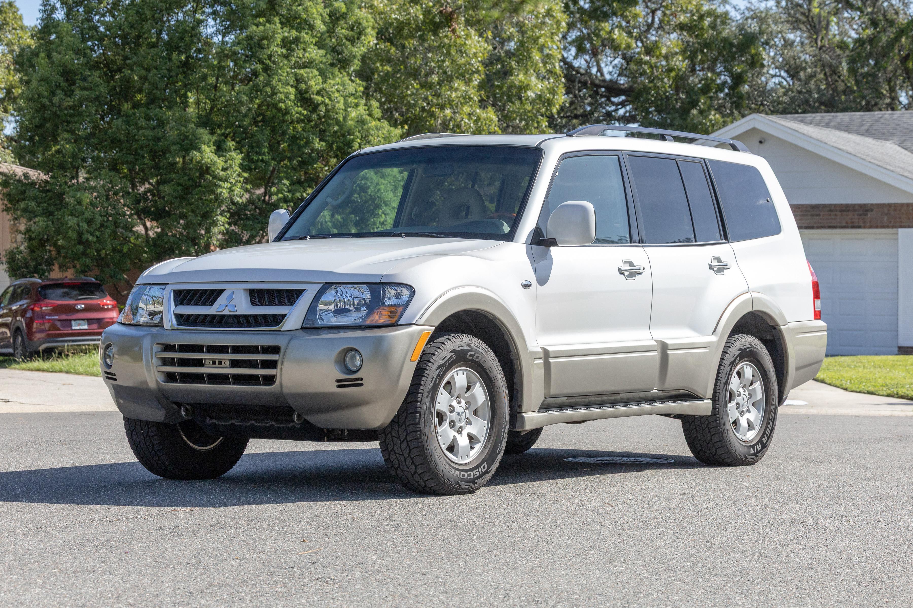 2003 Mitsubishi Pajero sold at auction for $6,755