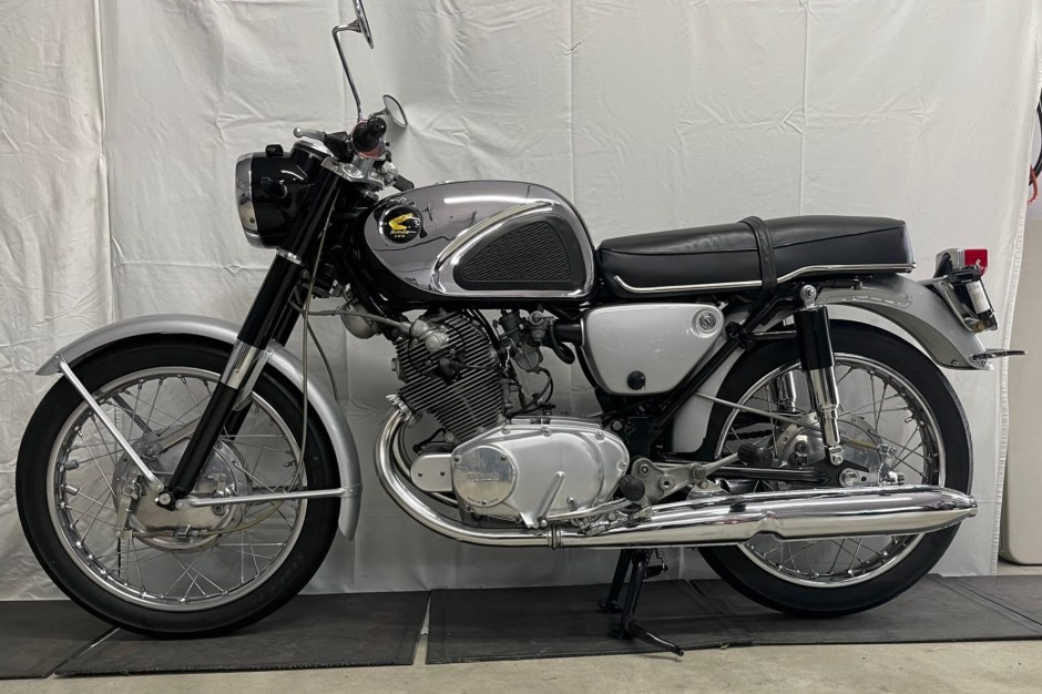 1965 Honda Dream, CB77 Super Hawk, & CL77 Scrambler sold at auction for $5,900
