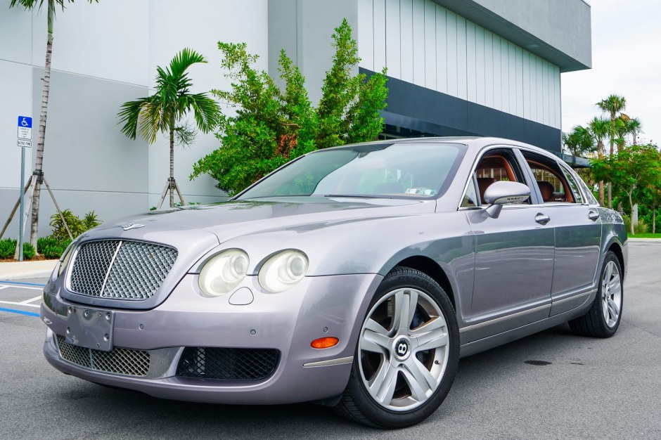2008 Bentley Flying Spur sold at auction for $18,000