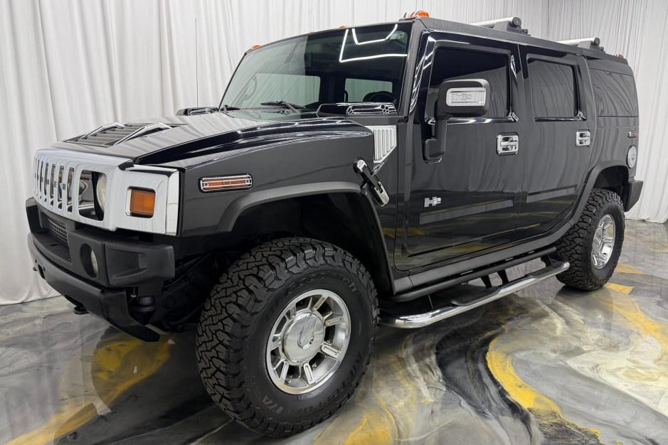 2007 Hummer H2 sold at auction for $26,250