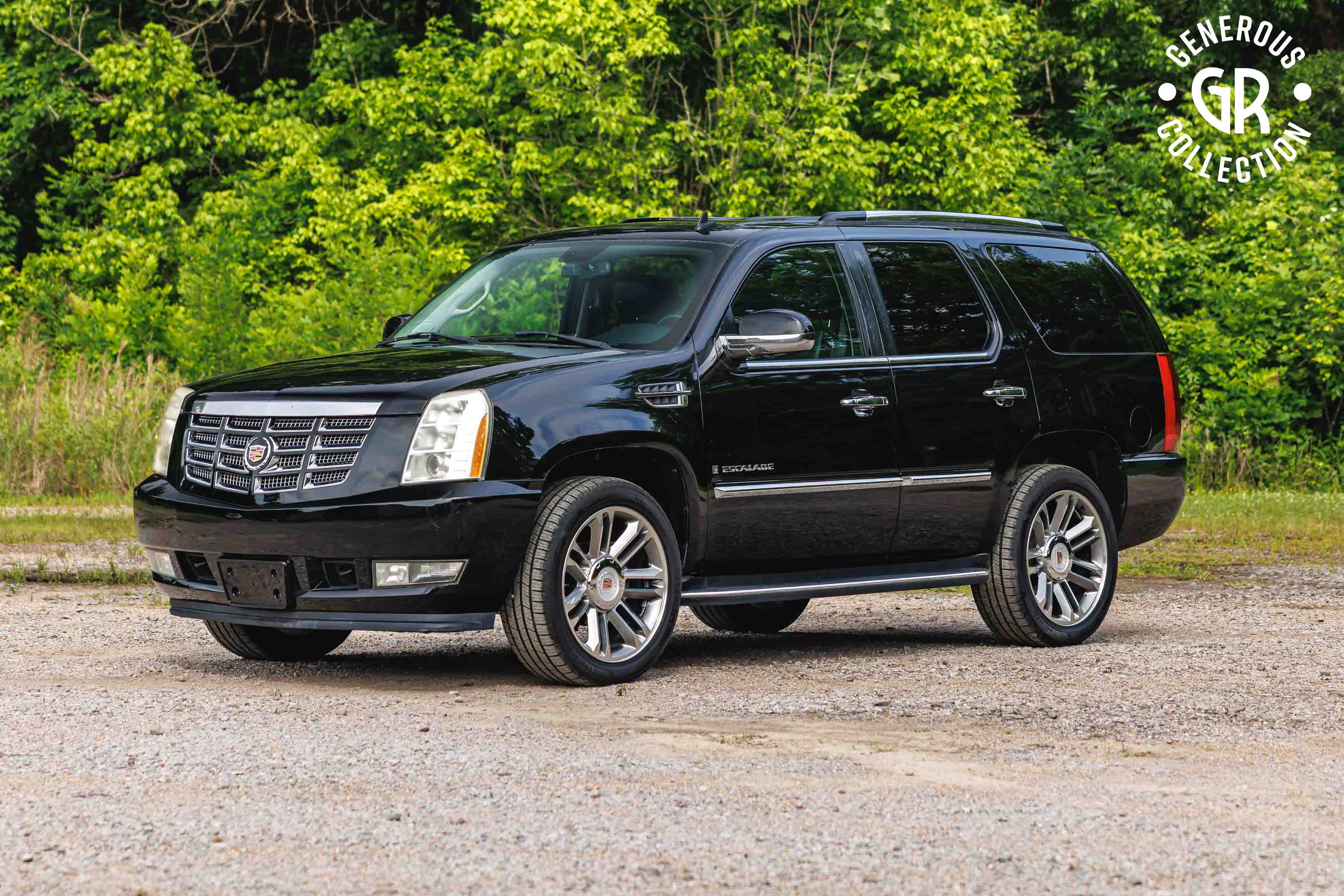 2008 Cadillac Escalade sold at auction for $7,750