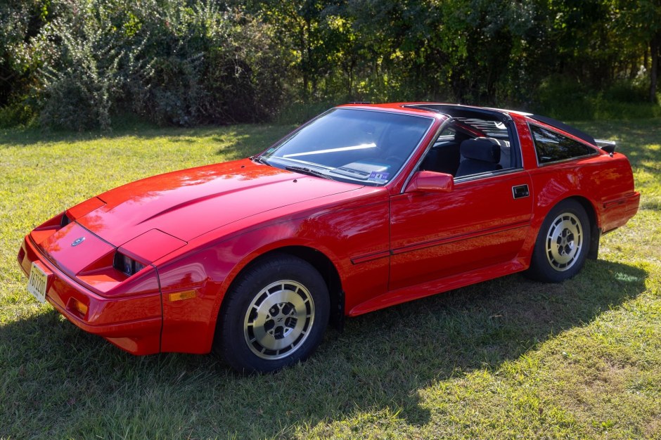 1986 Nissan 300ZX sold at auction for $15,000