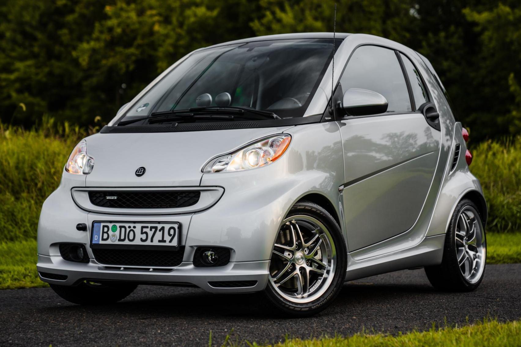 2009 Smart Fortwo sold at auction for $20,855