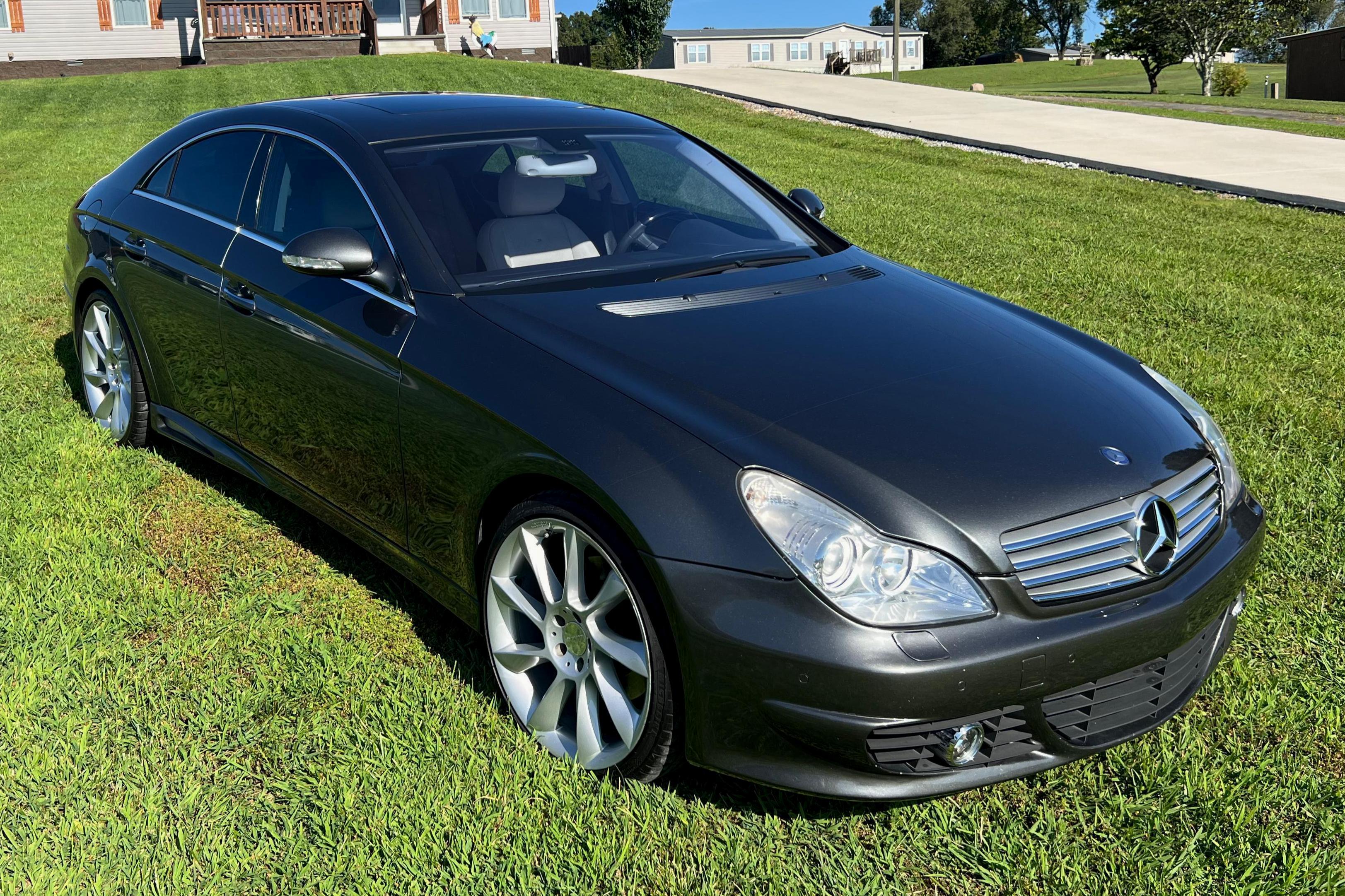 2006 Mercedes-Benz CLS-Class sold at auction for $19,000