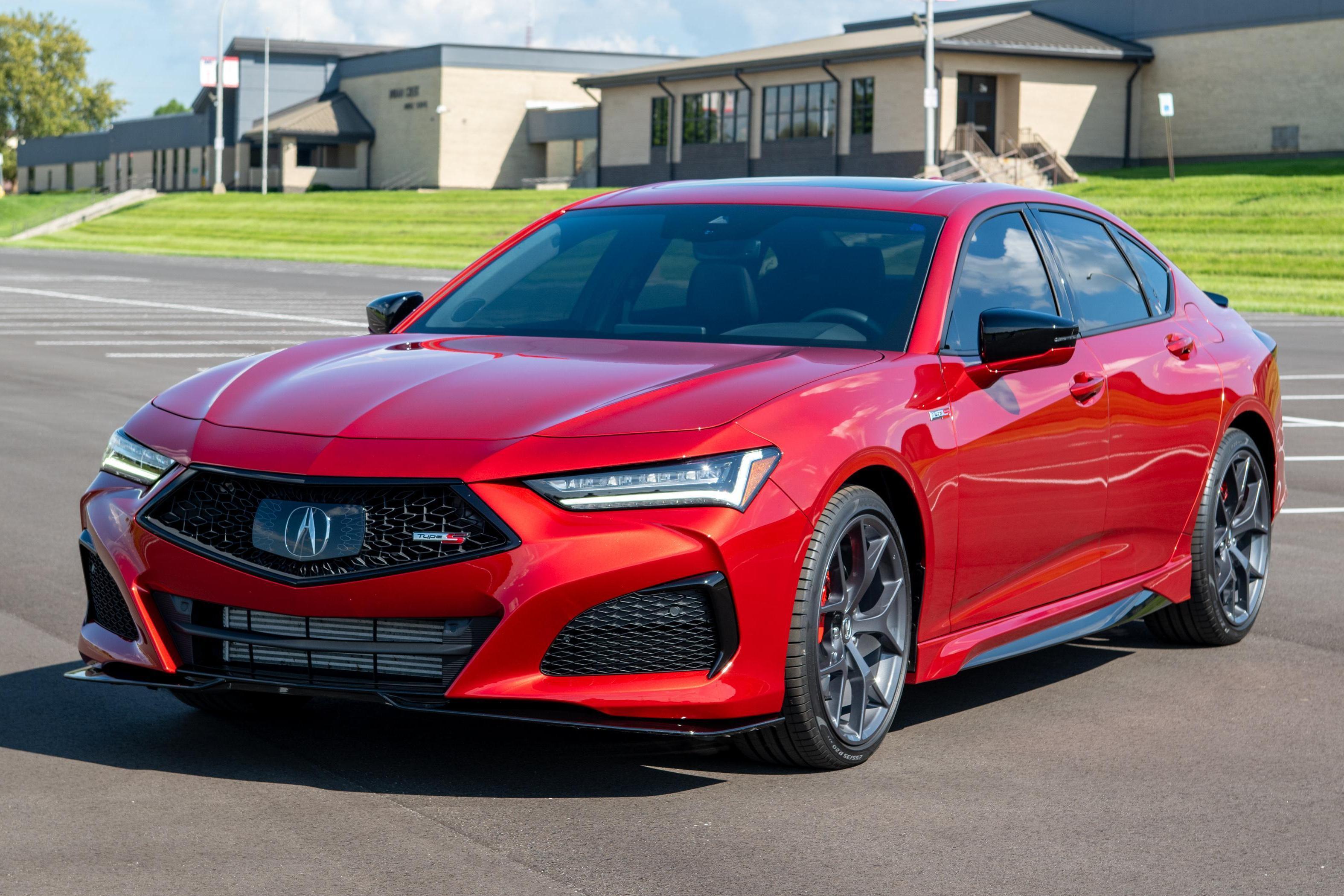 2023 Acura TL sold at auction for $48,000