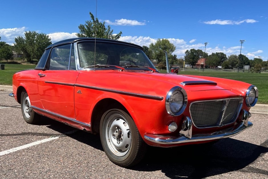 1963 Fiat Spider sold at auction for $6,000