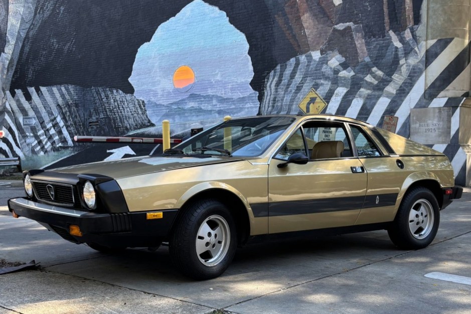 1976 Lancia Montecarlo sold at auction for $25,251