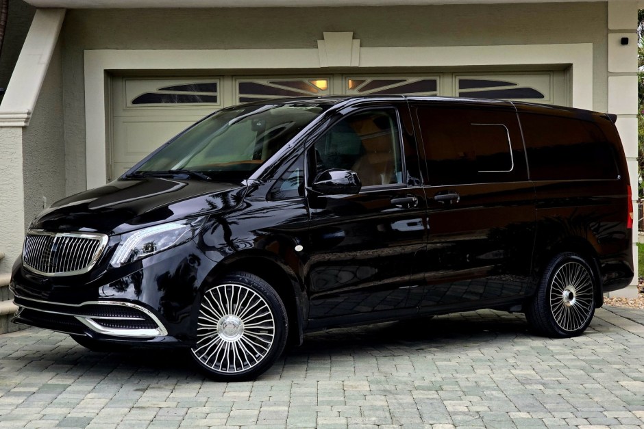 2018 Mercedes-Benz Metris sold at auction for $47,001