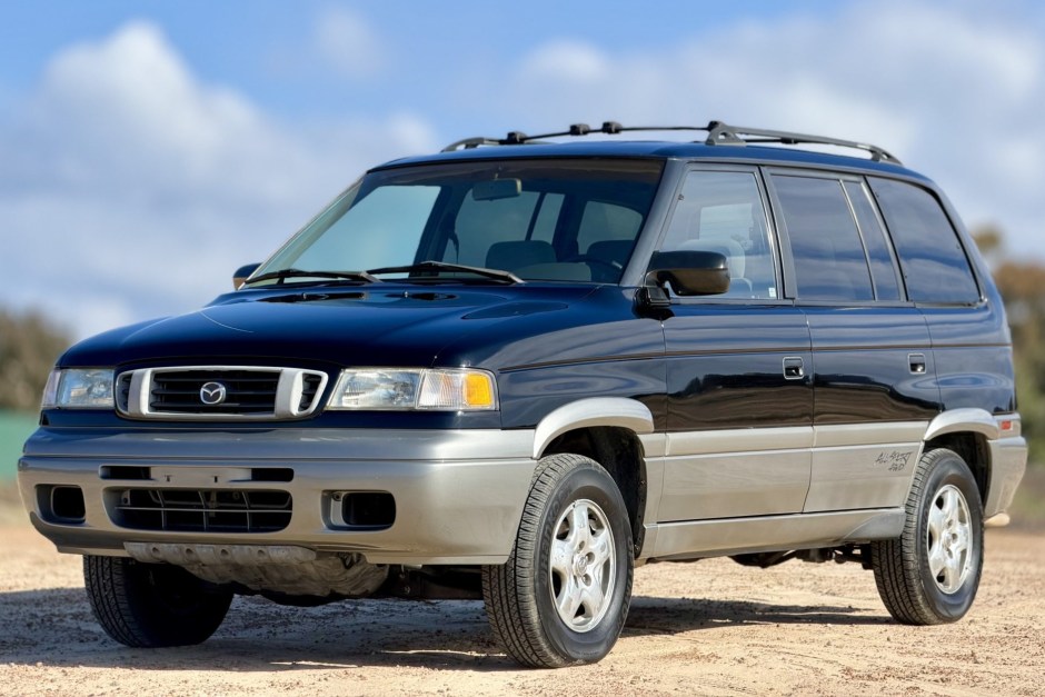 1998 Mazda MPV sold at auction for $5,000